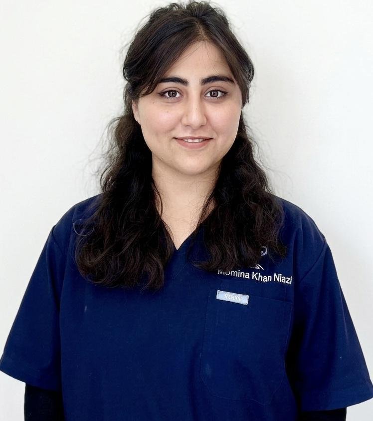 Dr. Momina